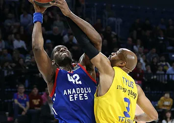Anadolu Efes, Brose Bamberg deplasmanında