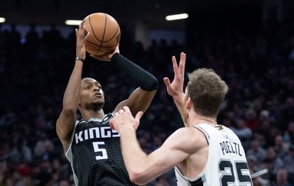 NBA’de Sacramento Kings Spurs’ü yenerek üst üste 5. galibiyetini aldı!