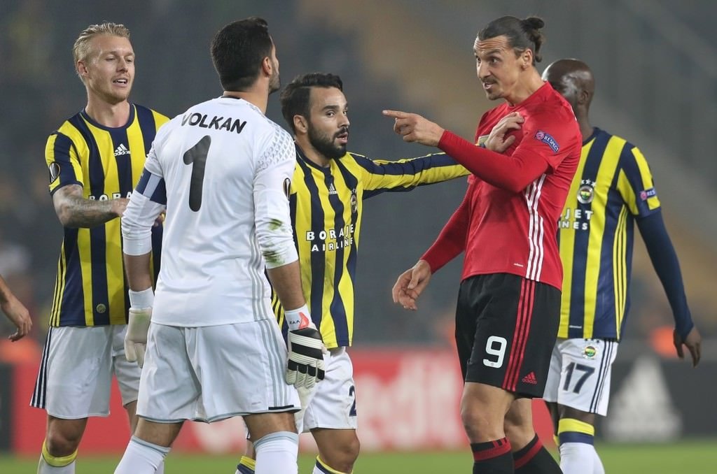 Fenerbahçe - Manchester United maçından kareler