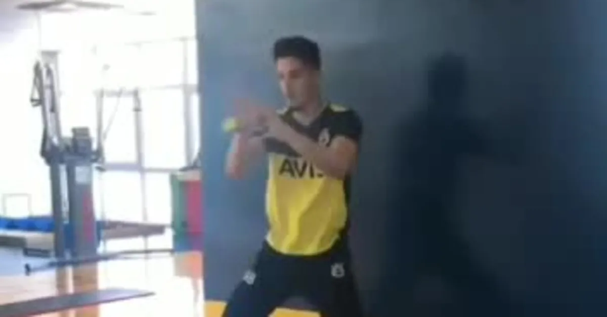 Altay Bayındır hız kesmiyor