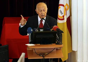 Duygun Yarsuvat'tan hodri meydan!