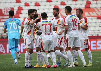 Gol düellosunda kazanan Göztepe!