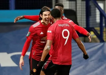 Kırmızı Şeytanlar yarı finale yükseldi!