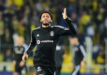Elneny’e övgü