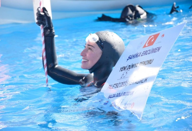 Şahika Ercümen’den dünya rekoru