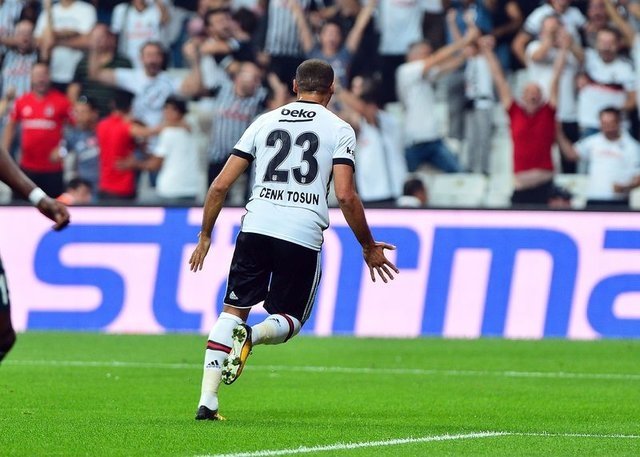 13 takım Cenk Tosun’un peşinde