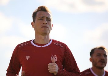 Hakan Arslan'dan flaş ayrılık kararı!
