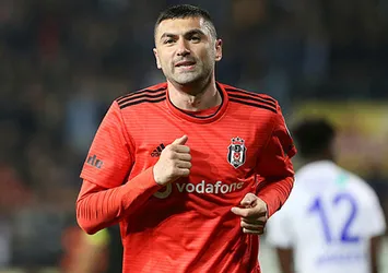 Gözler Burak’ta