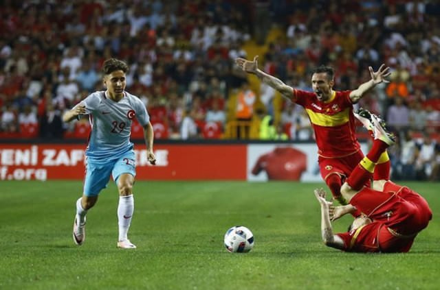 Emre Mor bombası! Bir kaç gün içinde imza atıyor...