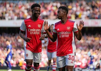 Arsenal Leeds'i ateş hattına attı!