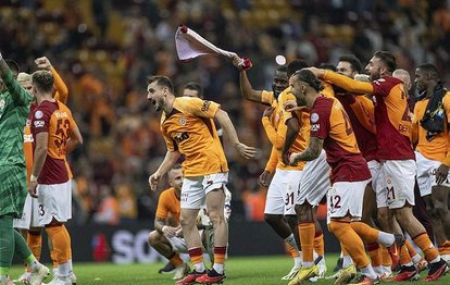 Galatasaray, Manchester United maçı hazırlıklarını tamamladı
