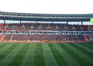 Eskişehirspor yeni stadına kavuştu