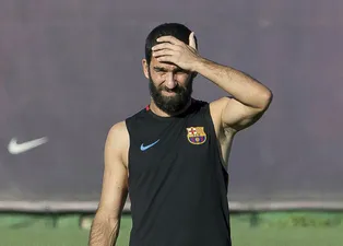 Arda Turan kararını verdi