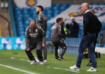 Leeds United Premier Lig'de!