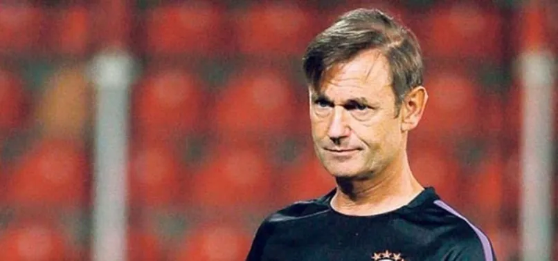 Orhan Atik'in yerine Frans Hoek