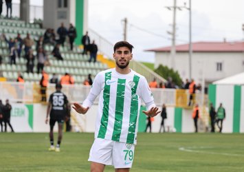 Serikspor evinde Sakaryaspor'u mağlup etti!