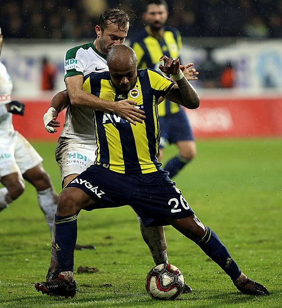 Fenerbahçe’nin Antalyaspor maçı 11’i!