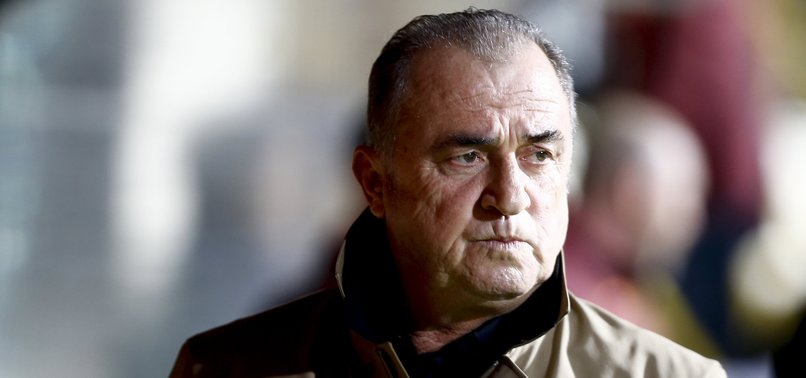 Galatasaray Teknik Direktörü Fatih Terim kararını verdi! Sofiane Feghouli...