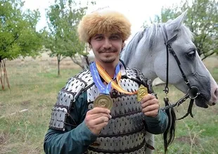 Atlı okçuluğun zirvesinde bir Türk