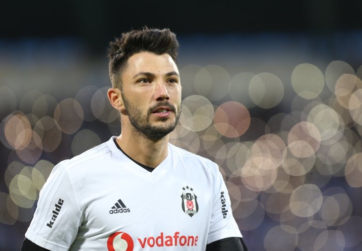 Besiktas Tan Fenerbahce Ye Sok Tolgay Arslan Sayfa 1 Fenerbahce 07 Kasim 2021 Pazar