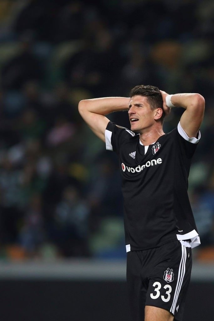 Wolfsburg, Gomez için Beşiktaş’a ne kadar ödeyecek?