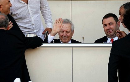 97. Gazi Koşusu’nu takip eden Aziz Yıldırım’a yoğun ilgi!