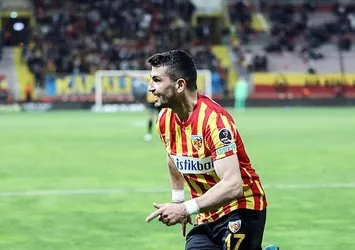 Emrah Başsan'dan 5. gol!