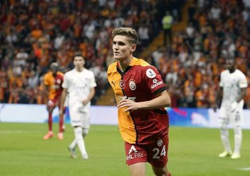Galatasaray'da Elias Jelert'e talip çıktı!