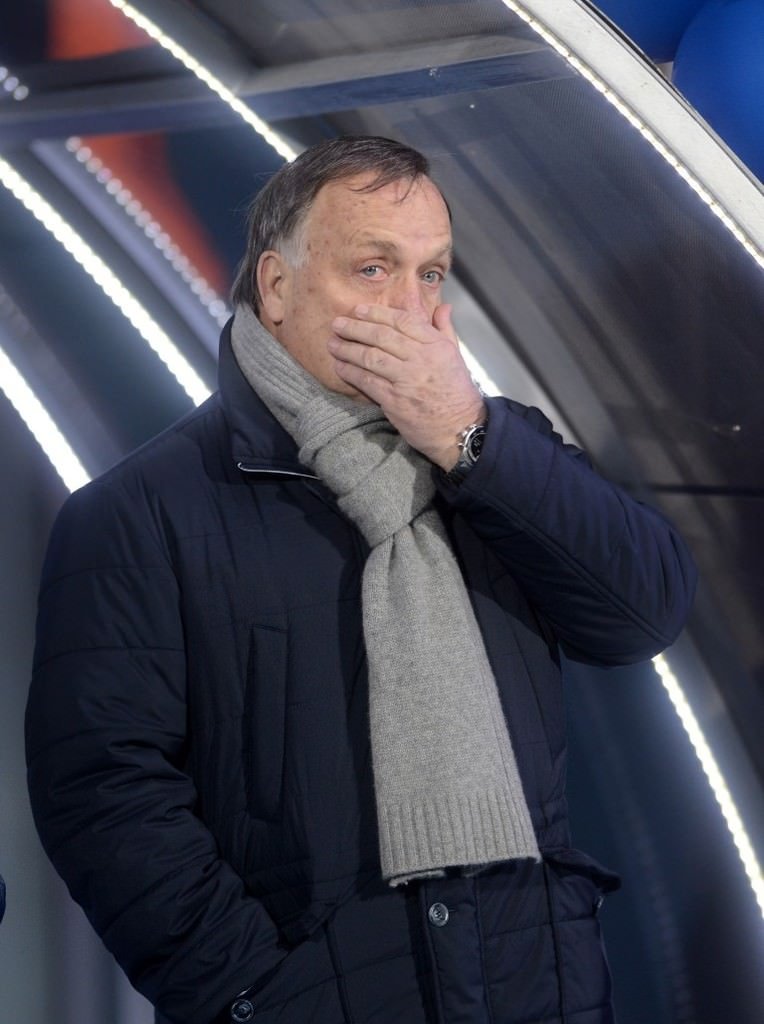 Fenerbahçe’de Advocaat paniği!