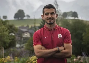 Emrah Başsan, Fortuna Sittard'a kiralandı