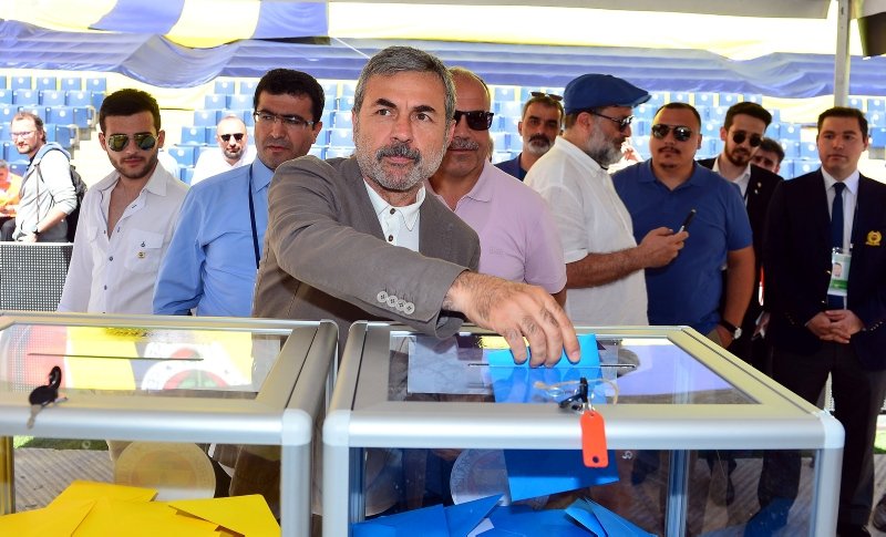 Ali Koç’tan flaş geri adım!