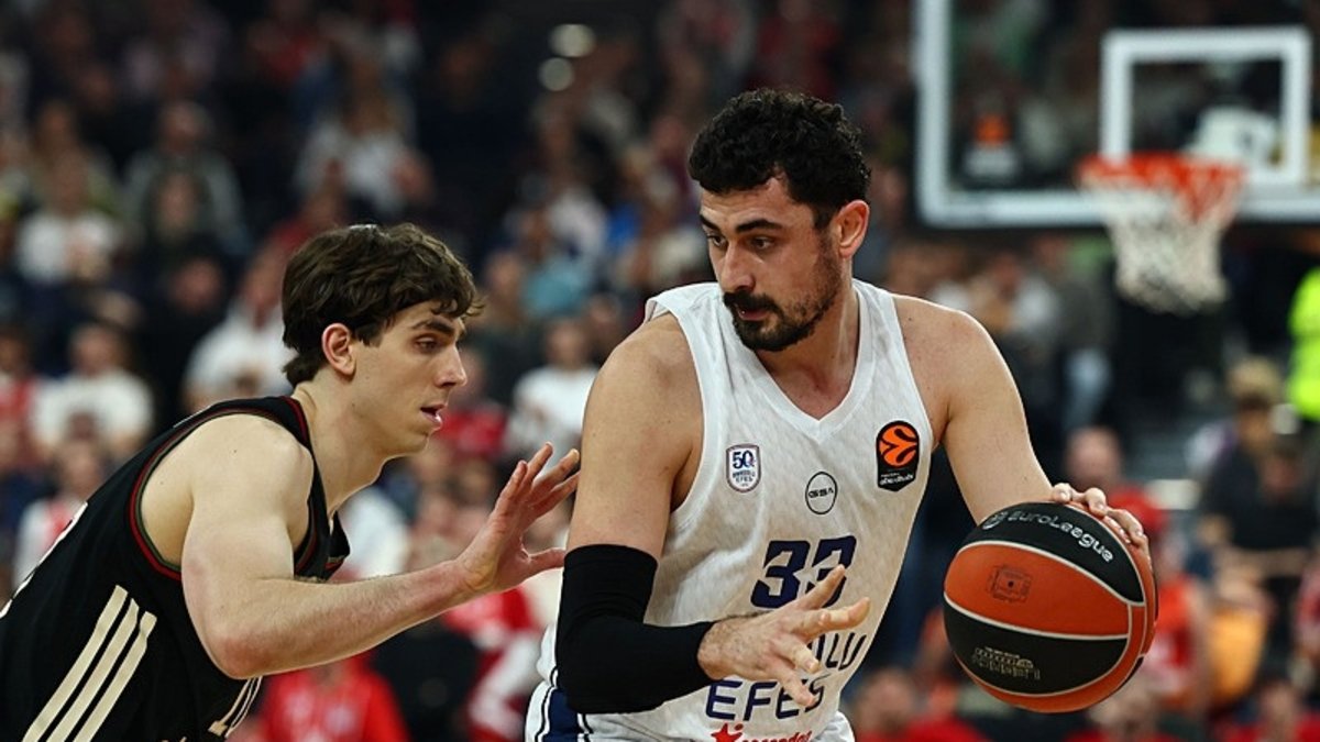Anadolu Efes deplasmanda Bayern Münih'i son saniyede yıktı!