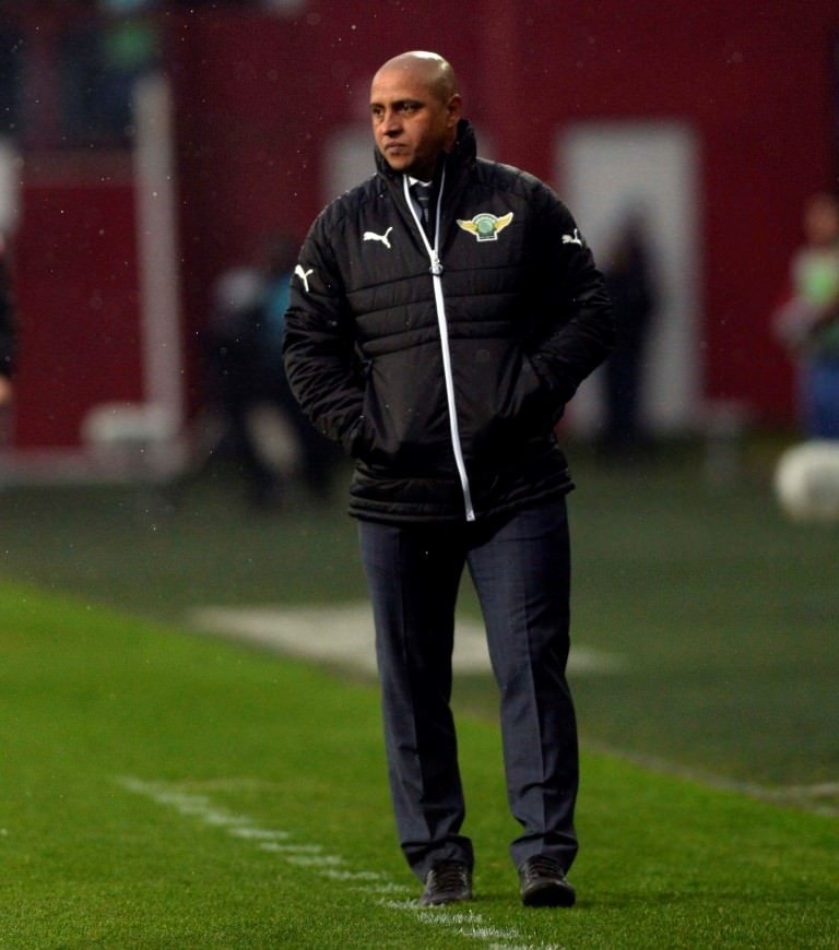 Fenerbahçe’den Roberto Carlos açıklaması