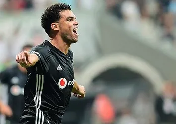 Hayallerimizi yıktın Pepe!