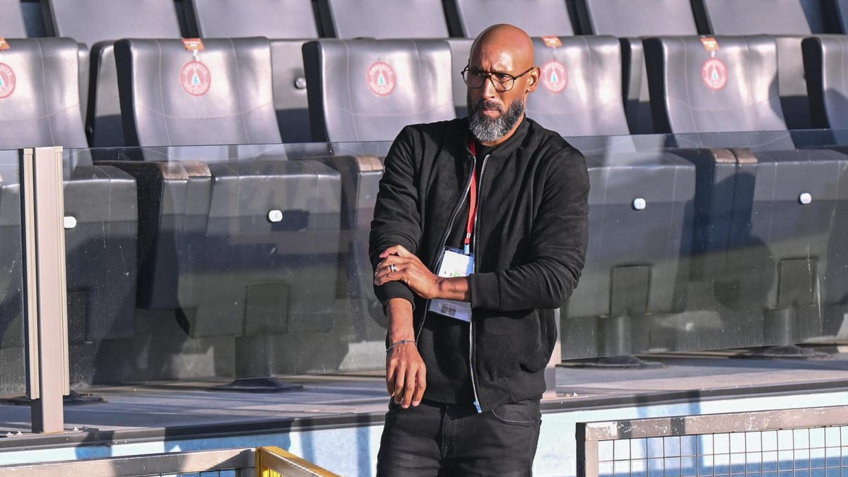 Fenerbahçe'nin eski yıldızı Nicolas Anelka'dan flaş Galatasaray sözleri! Fenerbahçe'nin eski yıldızı Nicolas Anelka'dan flaş Galatasaray sözleri!