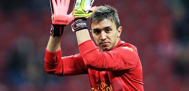 Muslera sosyal medyayı salladı
