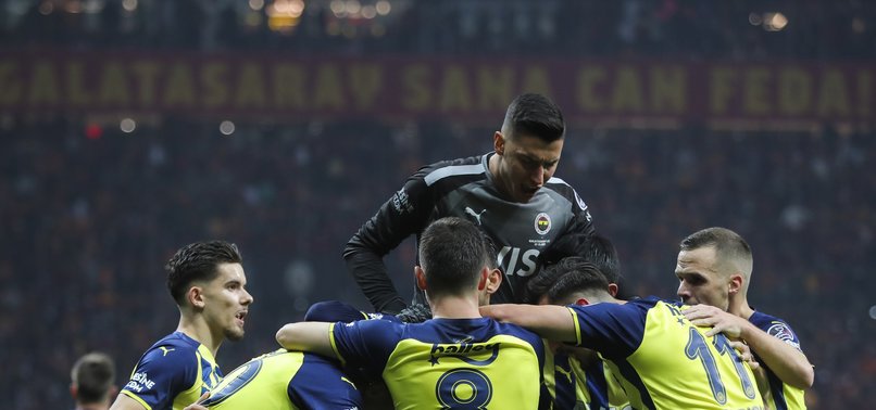 FENERBAHÇE HABERLERİ - Kanarya'da Galatasaray derbisinde Kim Min-Jae ve Berke Özer yıldızlaştı!