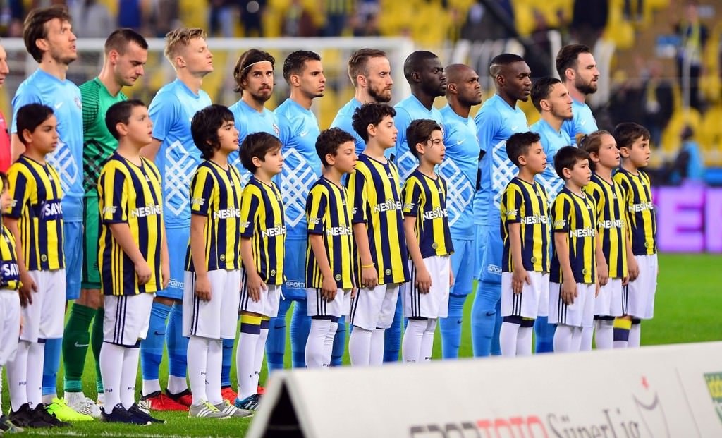 Fenerbahçe-Osmanlıspor karşılaşmasından kareler
