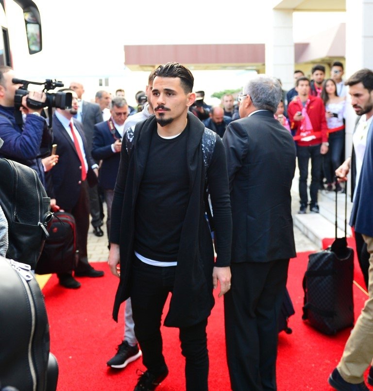 Beşiktaş Serdar Gürler ile anlaştı!