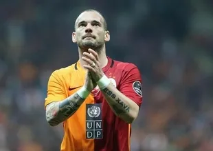 Wesley Sneijder'in mazireti var!