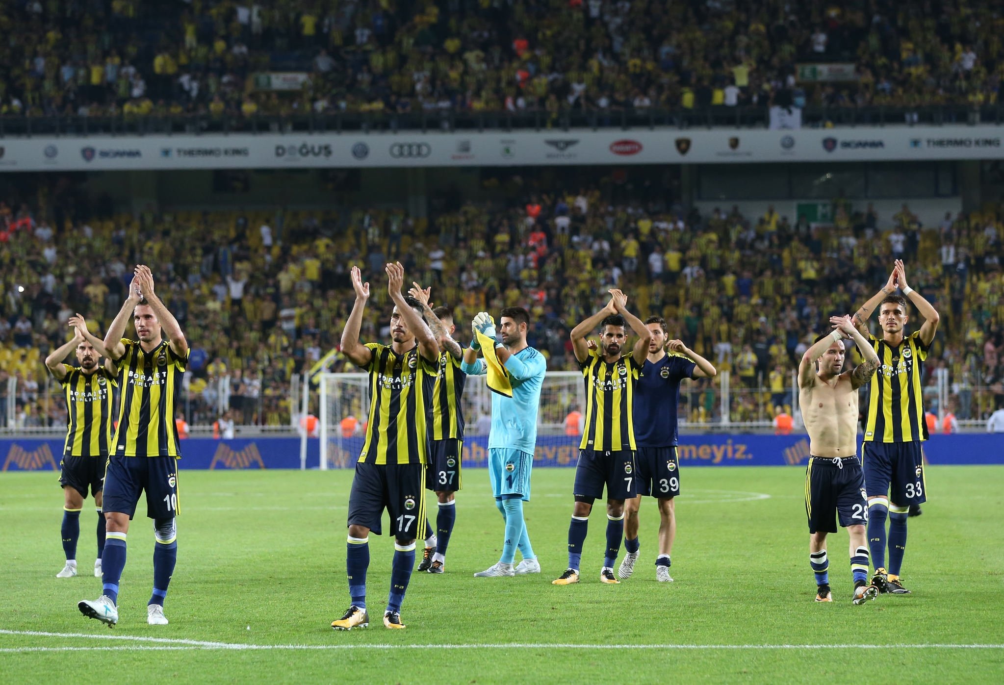 Cumhurbaşkanı Erdoğan Fenerbahçe maçında
