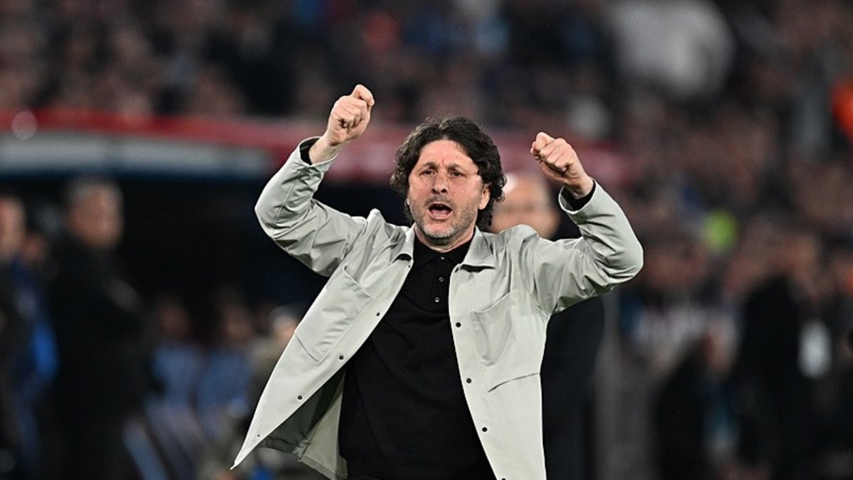 Fatih Tekke'den Galatasaray galibiyeti sonrası soyunma odasında zafer konuşması!