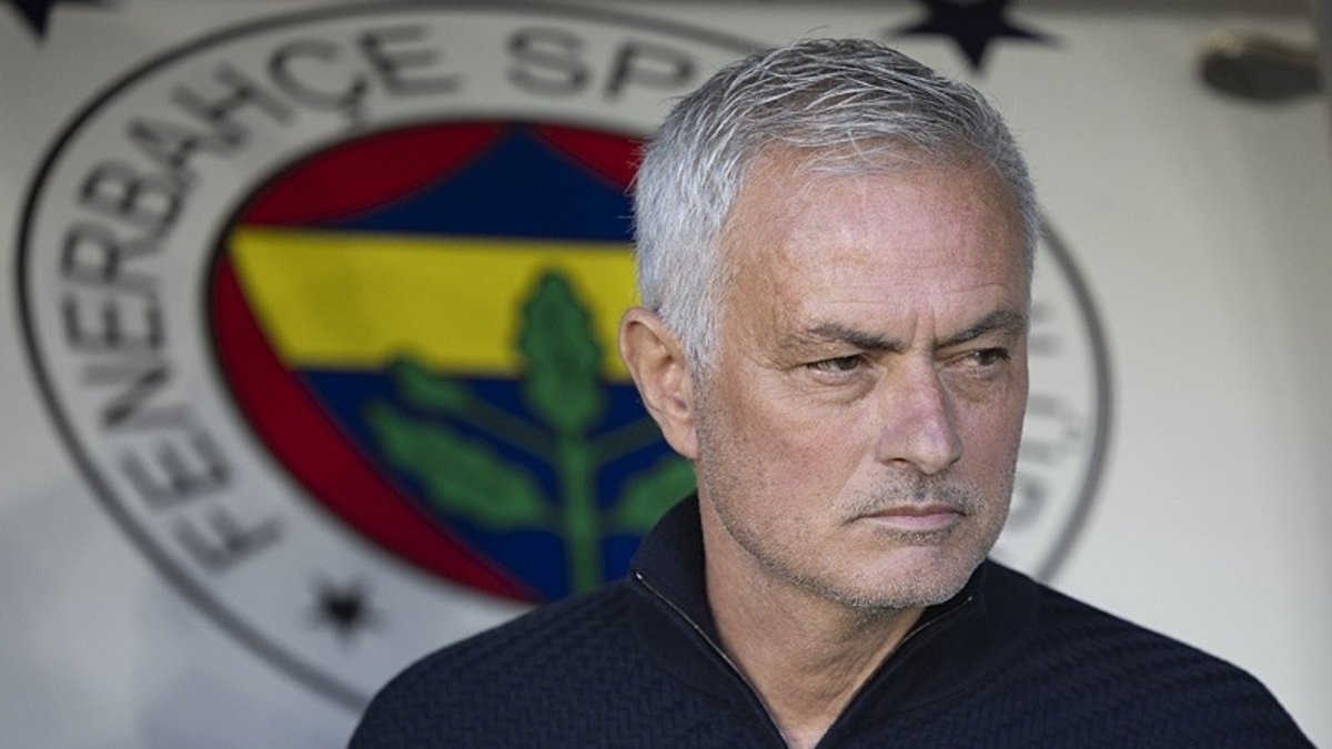 Fenerbahçe'ye yıldız yağmuru! 4 transfer birden... Fenerbahçe'ye yıldız yağmuru! 4 transfer birden...