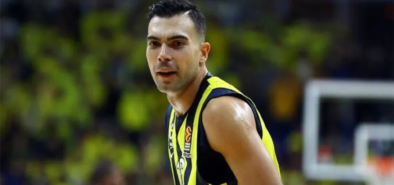Sloukas ayrılıyor