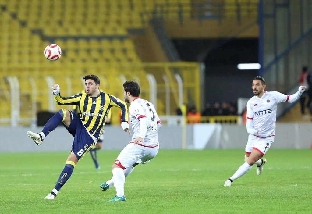 Fenerbahçe’nin Feyenoord kadrosu belli oldu