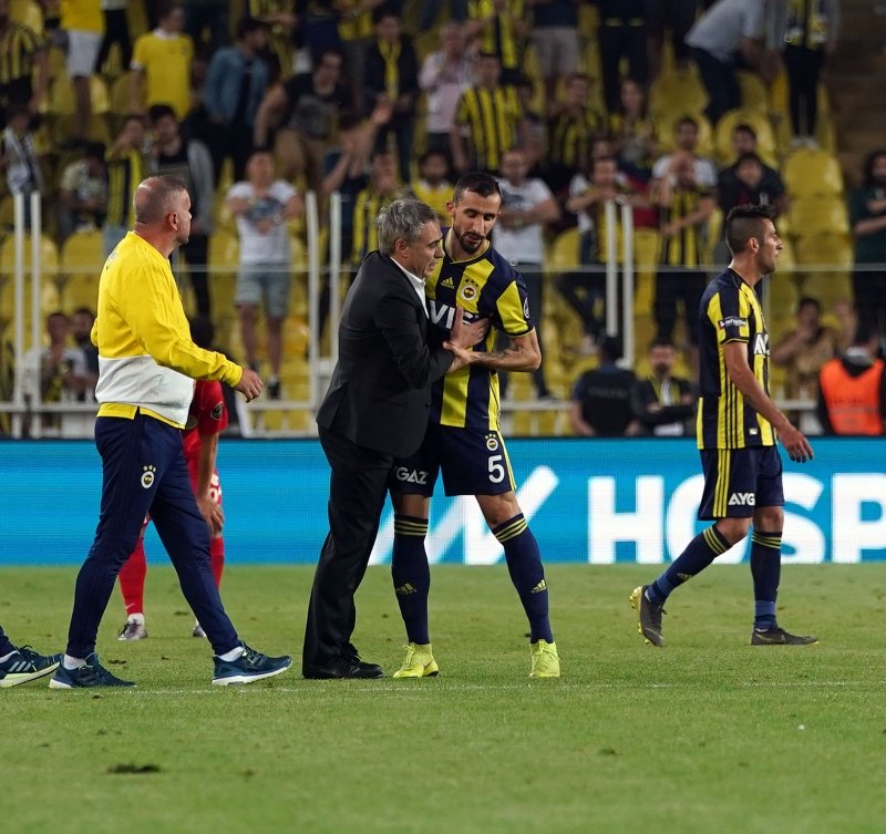 Tartismanin Arka Plani Ortaya Cikti Volkan Demirel Sayfa 1 Fenerbahce 20 Kasim 2020 Cuma