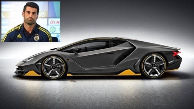 Yıldız futbolcunun yeni oyuncağı!