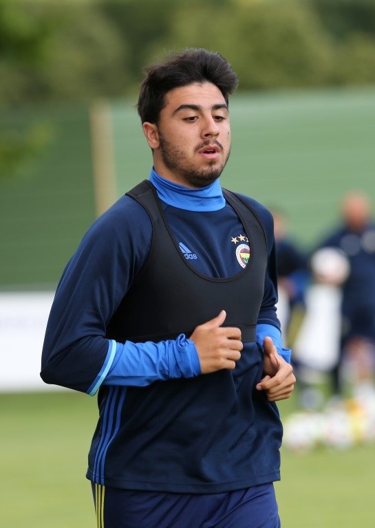 Fenerbahçe’nin Ozan Tufan kararı