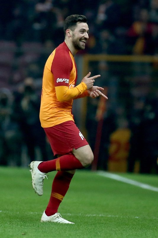 Galatasaray’da Sinan Gümüş depremi! F.Bahçe ile görüştü...