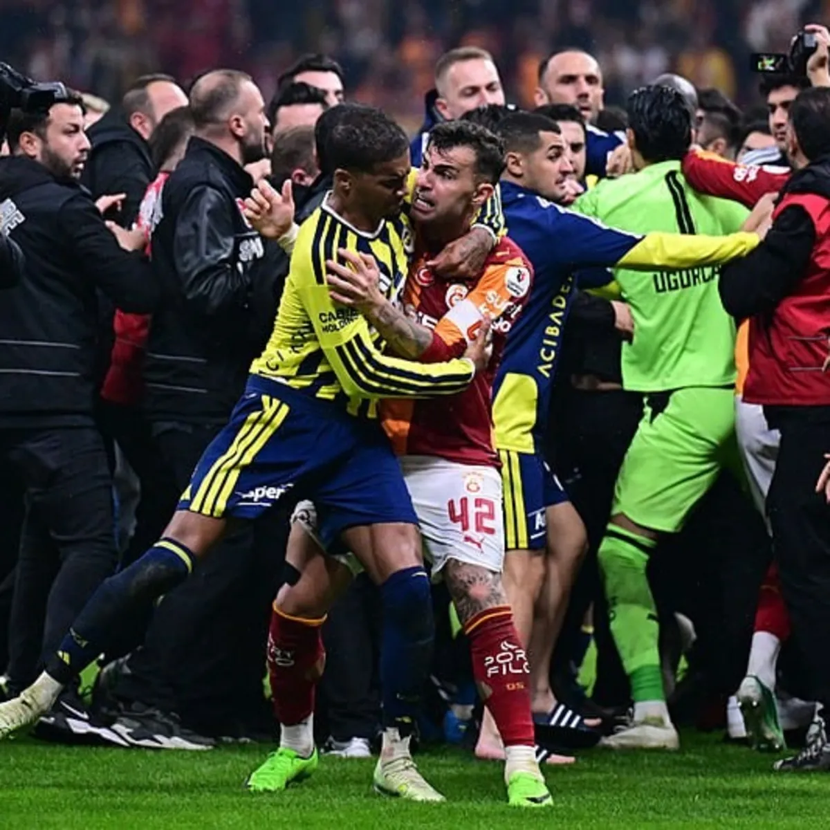 Abdülkerim Bardakcı'dan derbi sonrası kavga açıklaması!